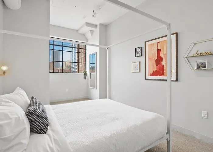Cozysuites Modern 2br, Downtown