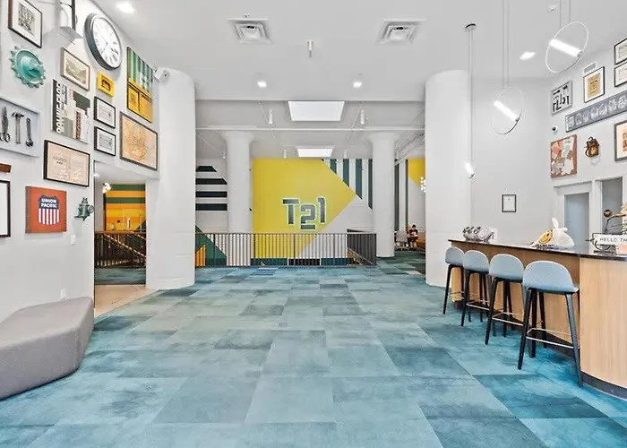 Cozysuites Modern 2br, Downtown *